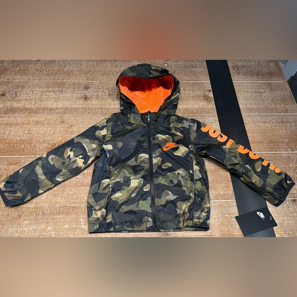Nike Boys JUST DO IT Windbreaker Army Camo Print - Picture 3 of 6